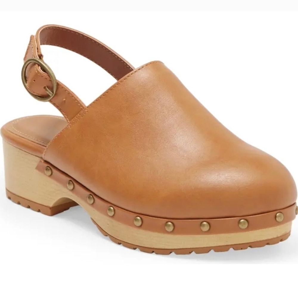 Steve Madden Girls Brown Studded Clogs Size 1